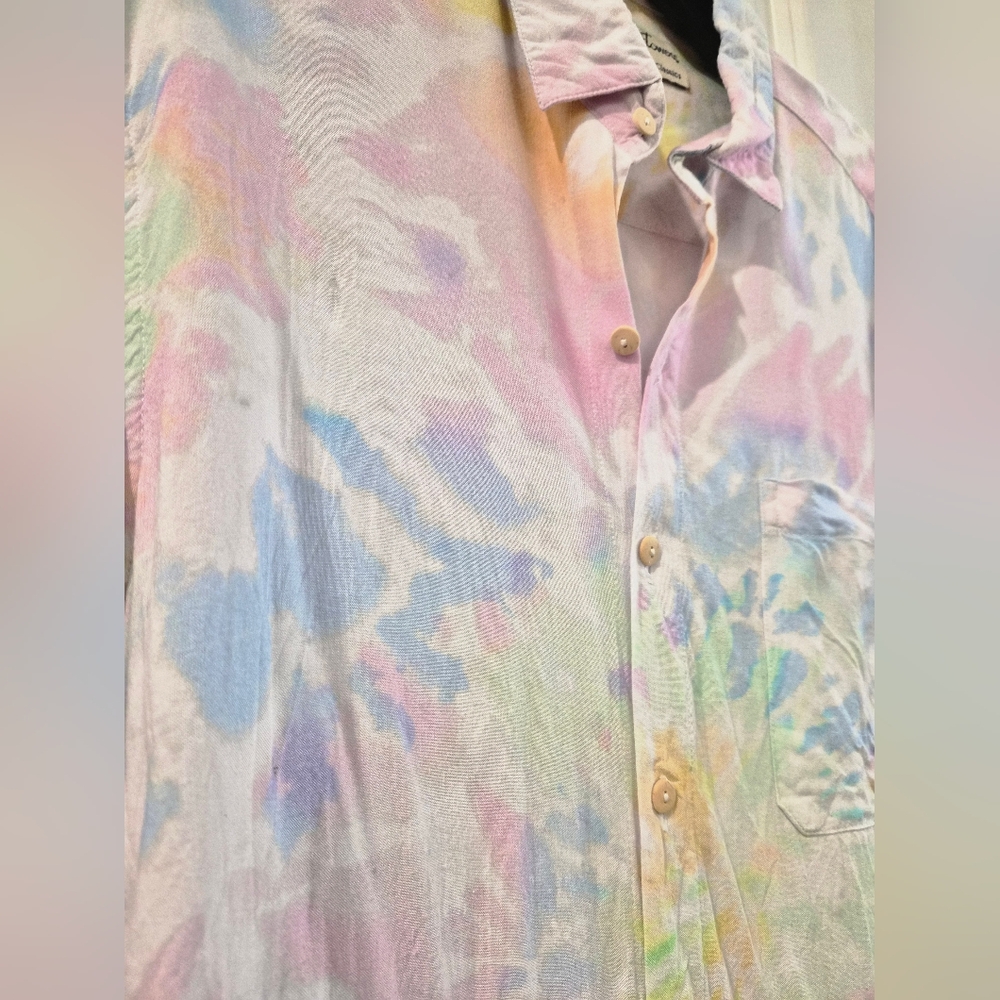 Kenny Flowers Limited Edition Tie Dye Button Up Shirt, Men's size L - Picture 2 of 8